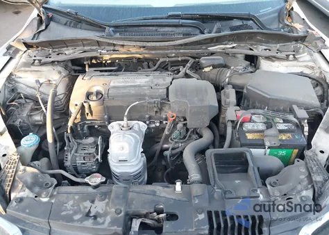 2013 Honda Accord Sport z USA, uszkodzony, nr VIN 1HGCR2F54DA023266